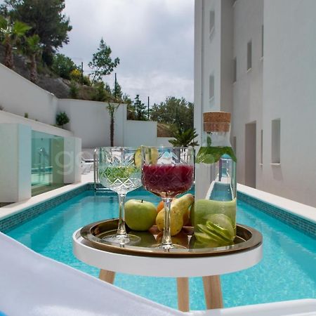 Villa Smaragd - Opal - Luxury Apt With Shared Pool And Private Hot Tub มาคาร์สกา ภายนอก รูปภาพ