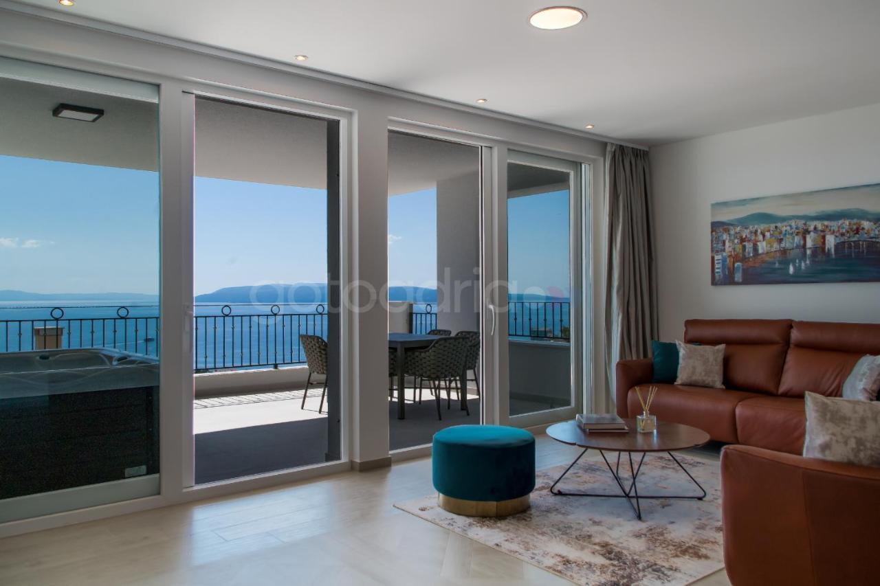 Villa Smaragd - Opal - Luxury Apt With Shared Pool And Private Hot Tub มาคาร์สกา ภายนอก รูปภาพ