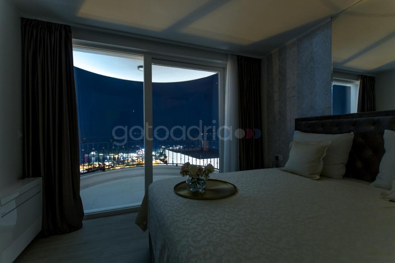 Villa Smaragd - Opal - Luxury Apt With Shared Pool And Private Hot Tub มาคาร์สกา ภายนอก รูปภาพ